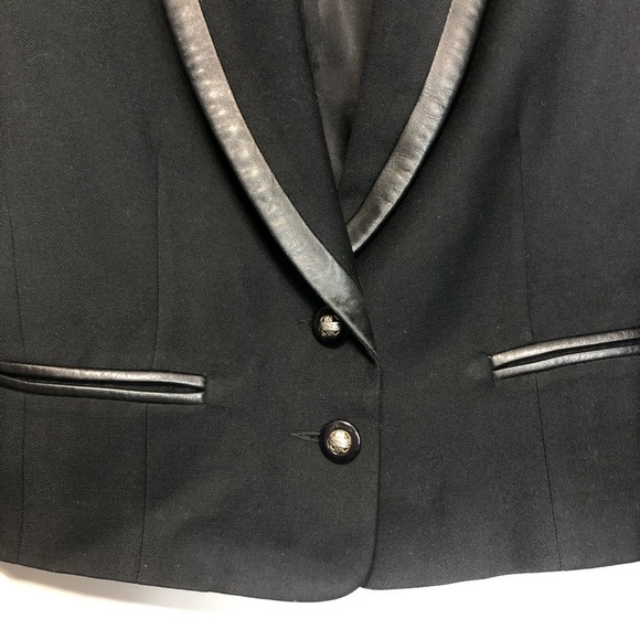 Vintage Proportion Petites Wool & Leather Blazer, size 6P - Picture 3 of 13